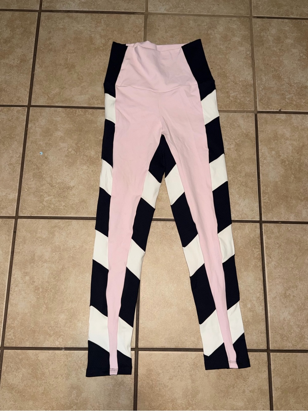 Port de Bras chevron high-waisted leggings size medium